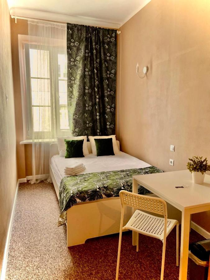 Backpack Apart Rooms Warszawa Eksteriør billede